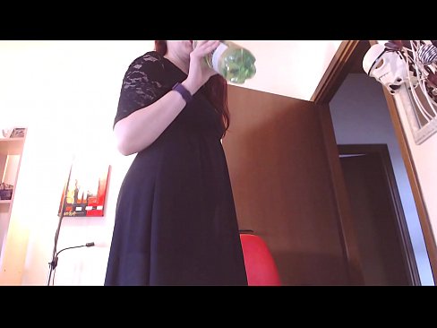 ❤️ Ein unterwürfiger Sklave, der schmutzige und üppige Höschen liebt, wird gezwungen zu masturbieren, nachdem er dieses Video gesehen hat! Sex video bei uns de.seecamsus.top