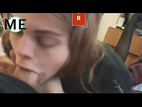 ❤️ Kehlenschwanz, zerrissene Strumpfhosen und zerrissene Fersen schön zu treffen Sex video bei uns de.seecamsus.top